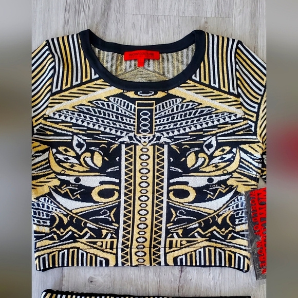 NWT WOW COUTURE Black & Gold Jacquard Crop Two-Piece Knit Bodycon Skirt Set - Picture 6 of 7